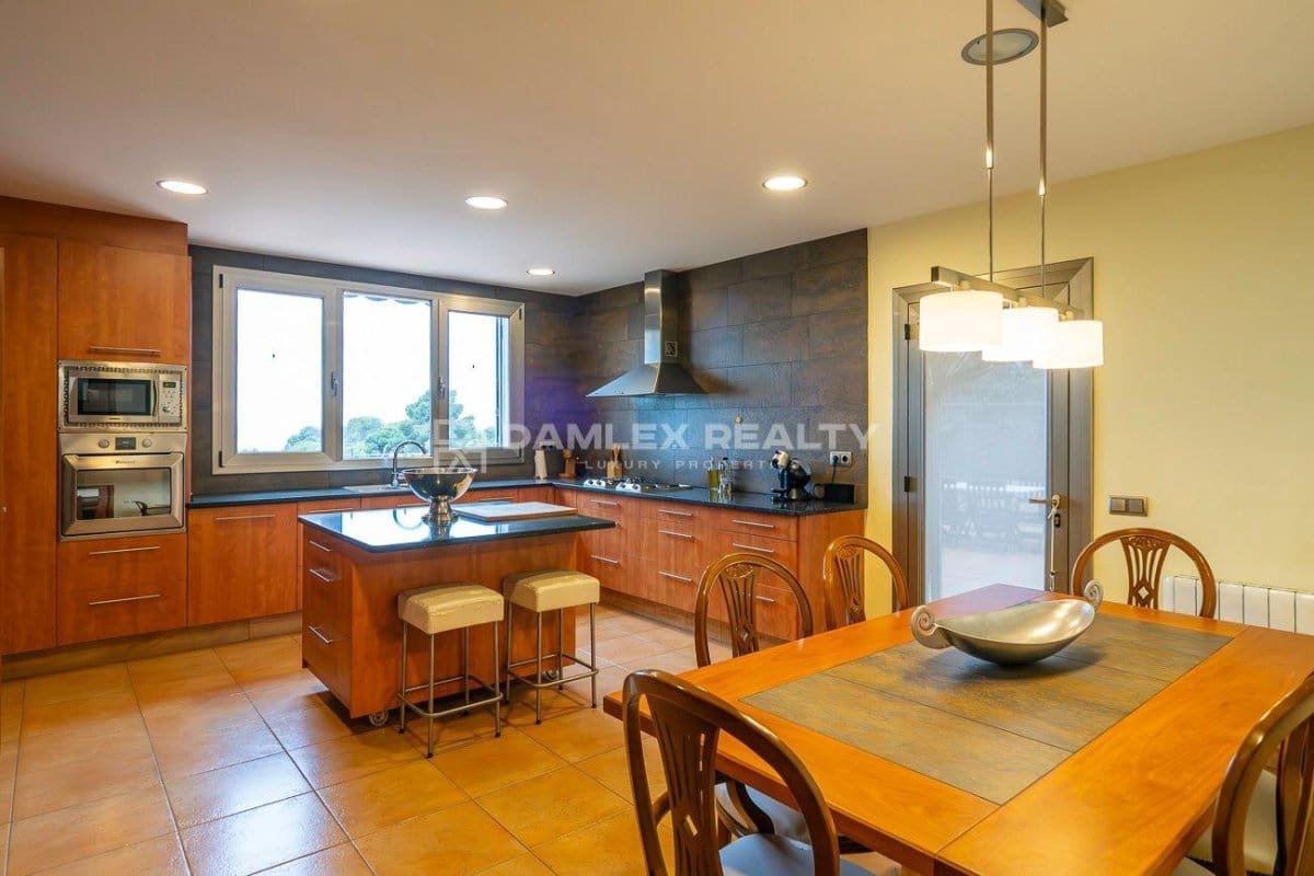 5 quarto Moradia para venda em Tossa de Mar com piscina garagem - 1 900 000 € (Ref: 8352893)