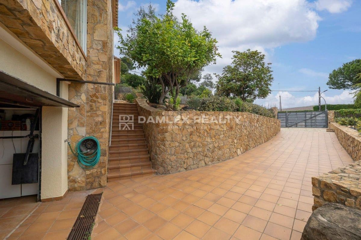 5 quarto Moradia para venda em Tossa de Mar com piscina garagem - 1 900 000 € (Ref: 8352893)