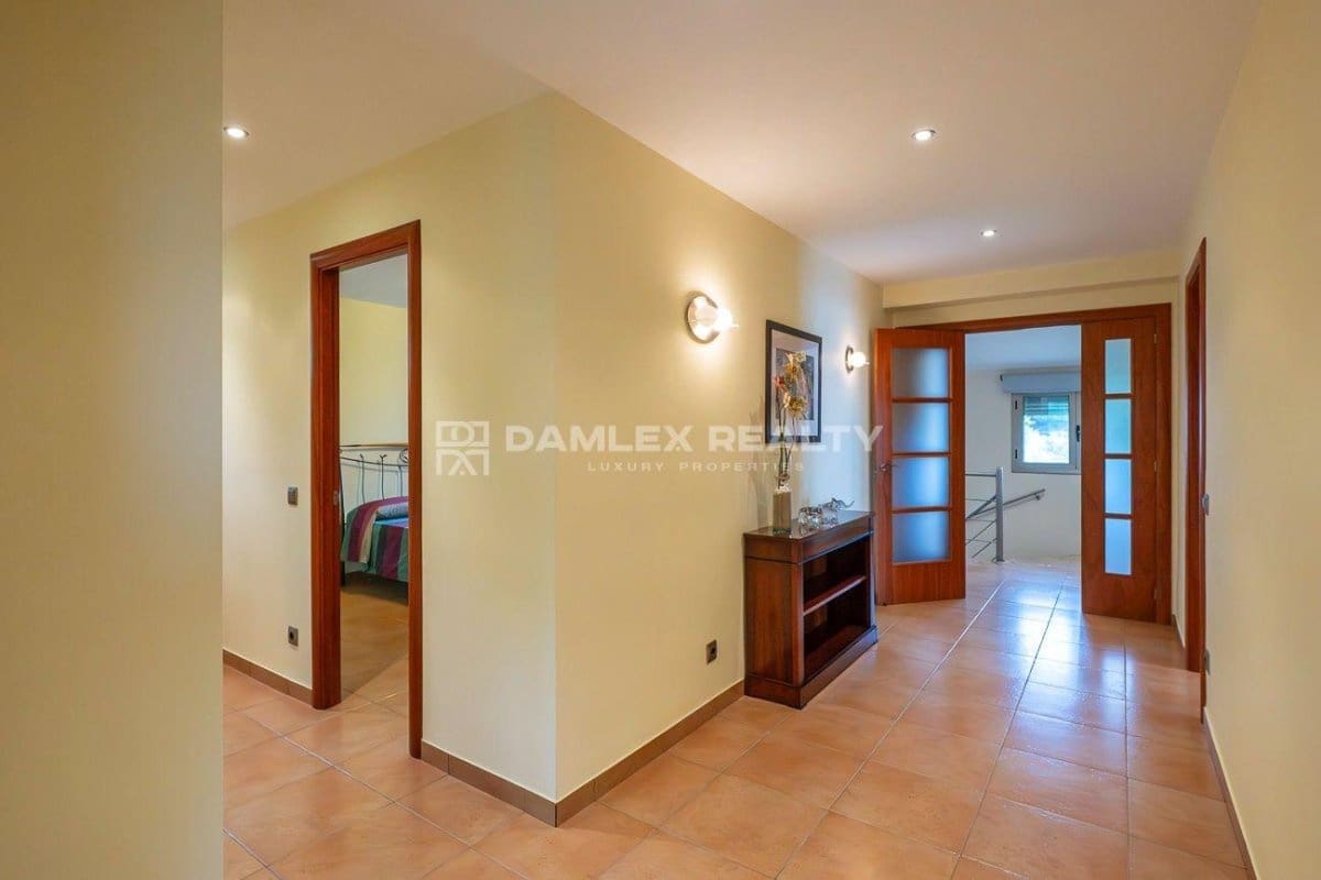 5 quarto Moradia para venda em Tossa de Mar com piscina garagem - 1 900 000 € (Ref: 8352893)