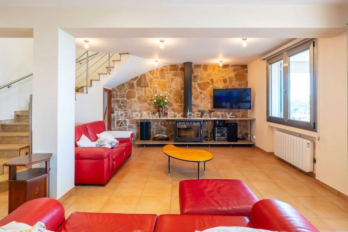 5 quarto Moradia para venda em Tossa de Mar com piscina garagem - 1 900 000 € (Ref: 8352893)