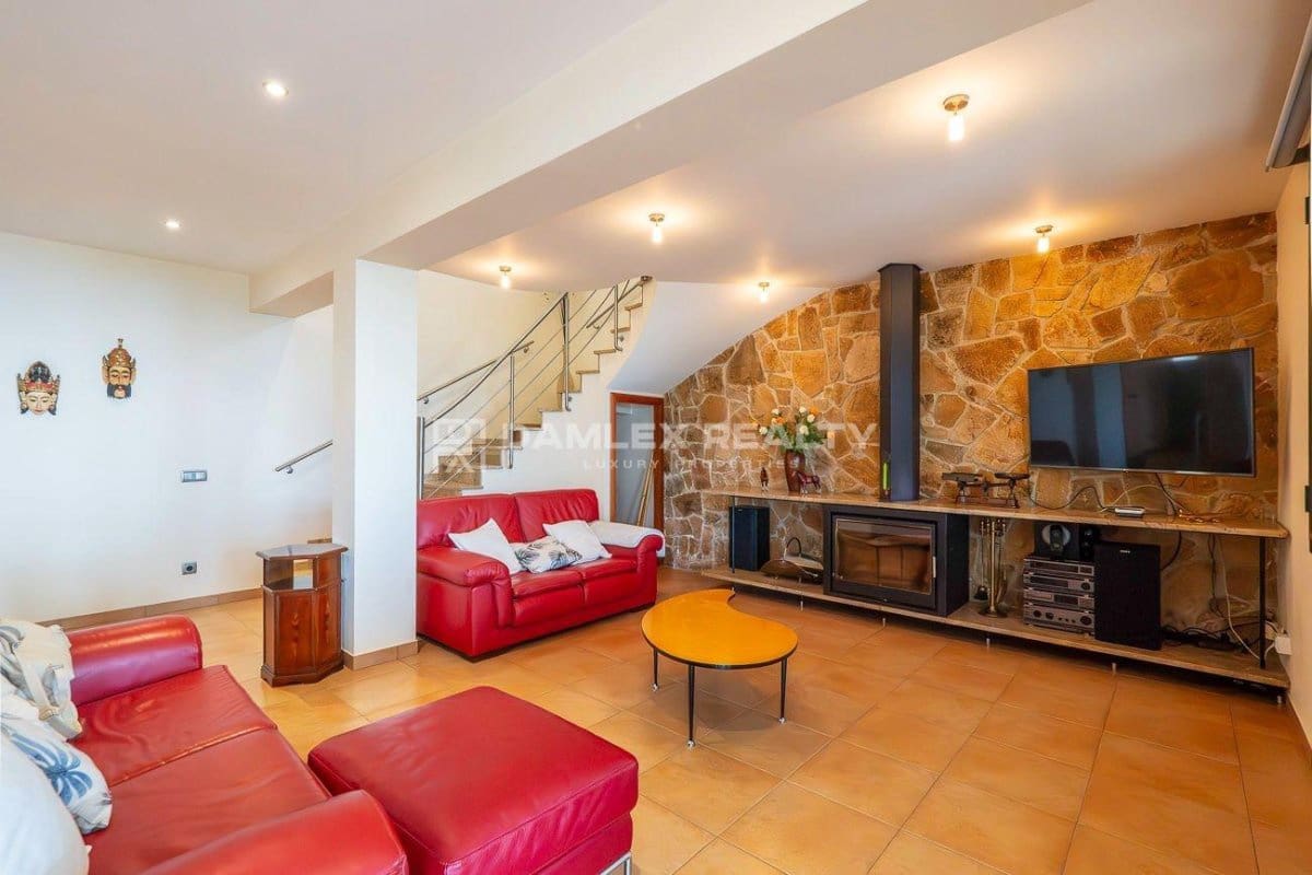 5 quarto Moradia para venda em Tossa de Mar com piscina garagem - 1 900 000 € (Ref: 8352893)