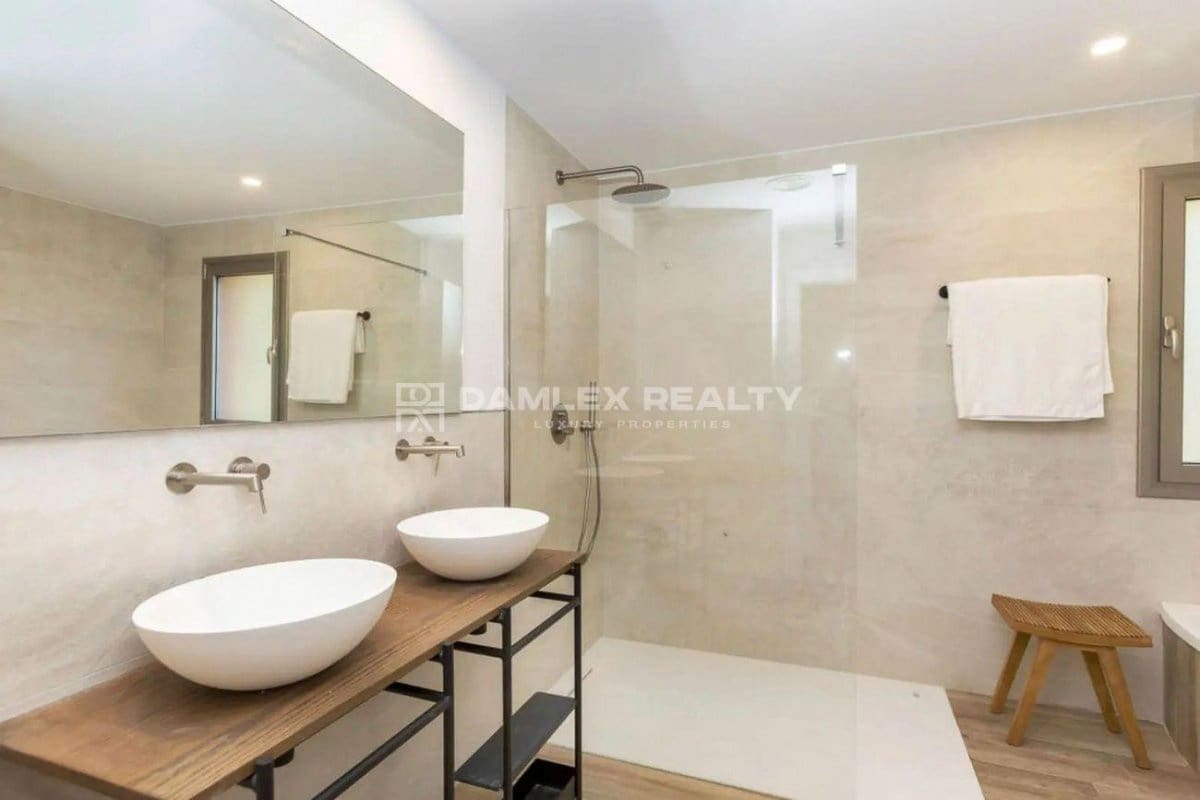 7 slaapkamer Villa te koop in Begur met zwembad garage - € 2.350.000 (Ref: 8370824)