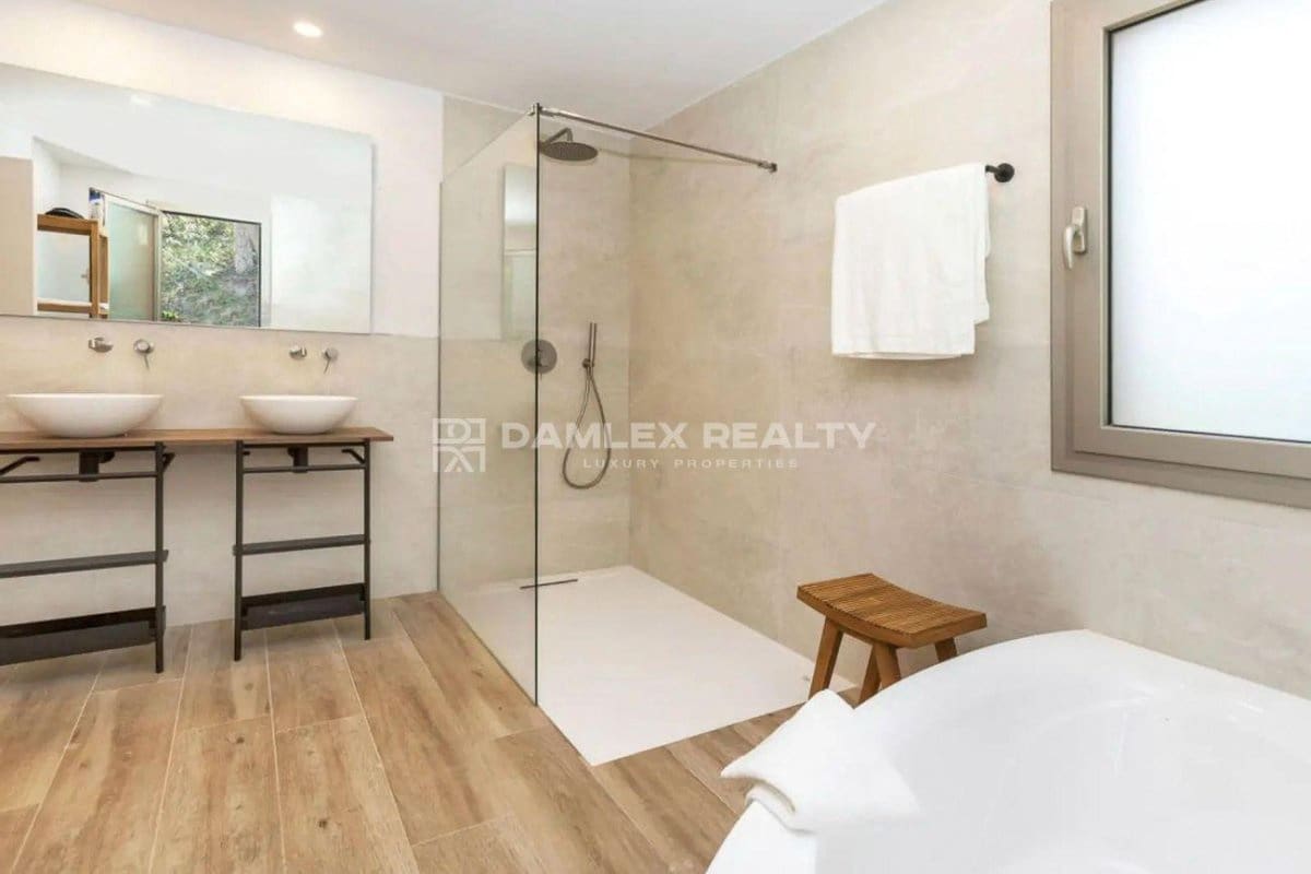 7 slaapkamer Villa te koop in Begur met zwembad garage - € 2.350.000 (Ref: 8370824)