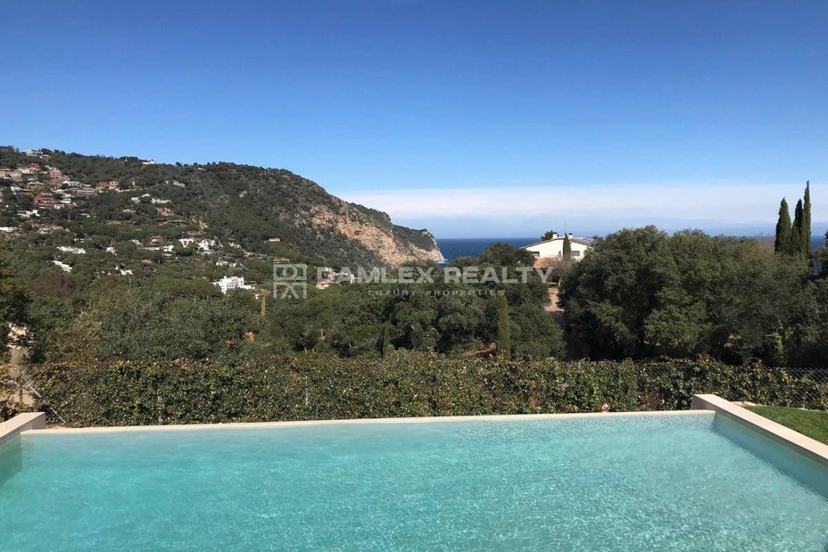 7 slaapkamer Villa te koop in Begur met zwembad garage - € 2.350.000 (Ref: 8370824)