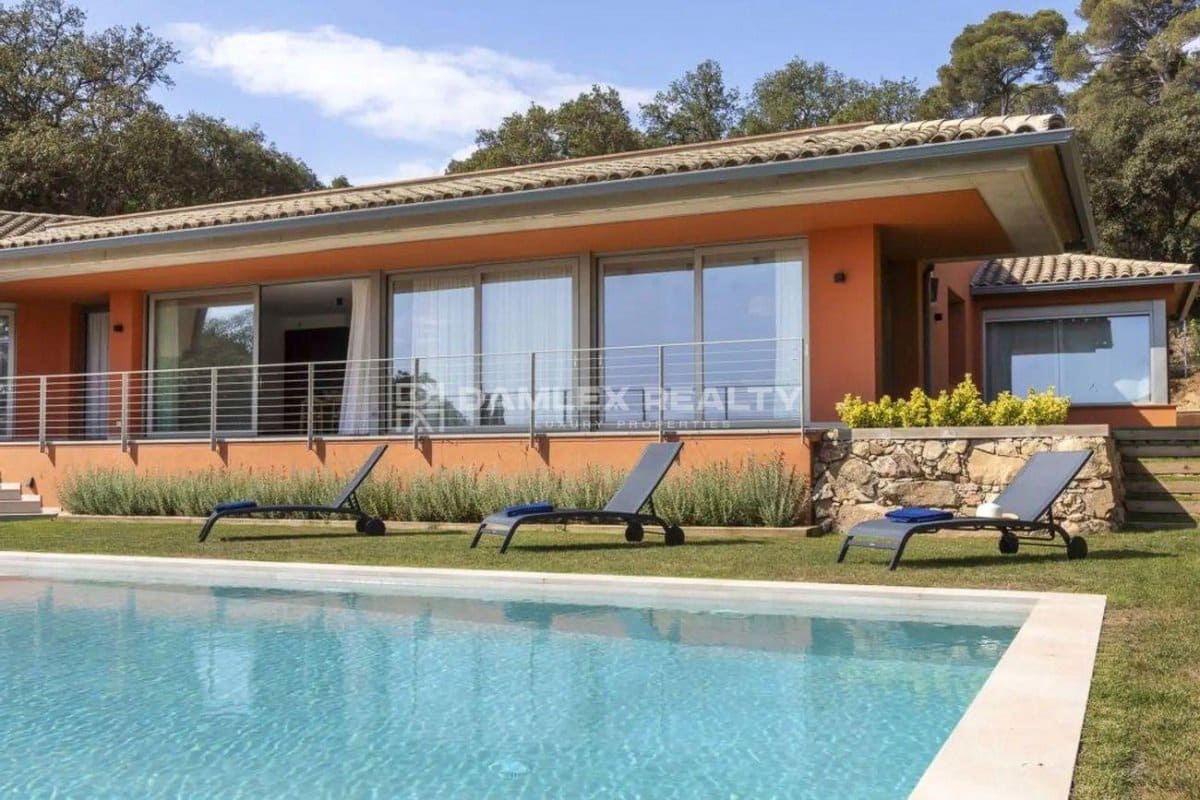 7 slaapkamer Villa te koop in Begur met zwembad garage - € 2.350.000 (Ref: 8370824)