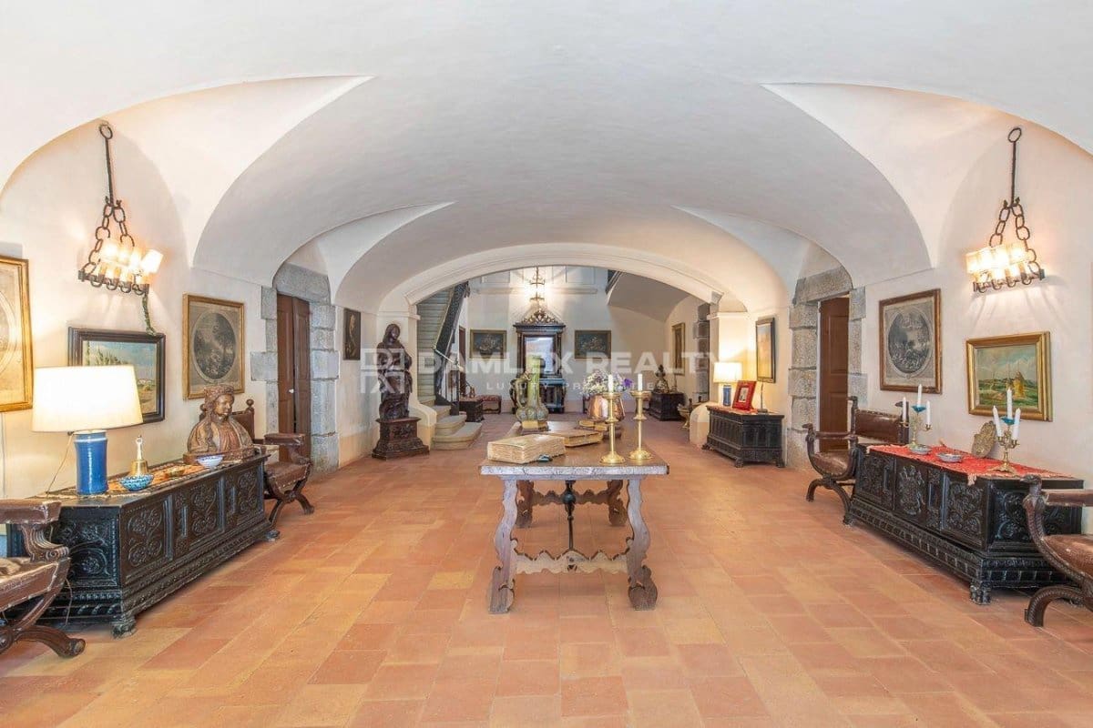 17 slaapkamer Villa te koop in Santa Cristina d'Aro met zwembad - € 4.700.000 (Ref: 8374046)