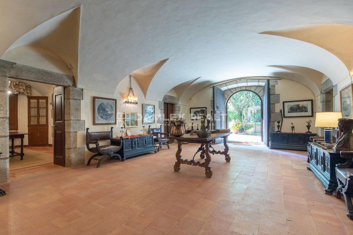 17 slaapkamer Villa te koop in Santa Cristina d'Aro met zwembad - € 4.700.000 (Ref: 8374046)