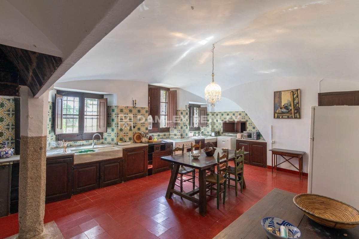 17 slaapkamer Villa te koop in Santa Cristina d'Aro met zwembad - € 4.700.000 (Ref: 8374046)