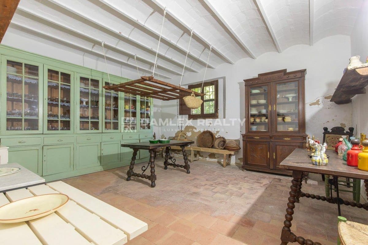 17 slaapkamer Villa te koop in Santa Cristina d'Aro met zwembad - € 4.700.000 (Ref: 8374046)