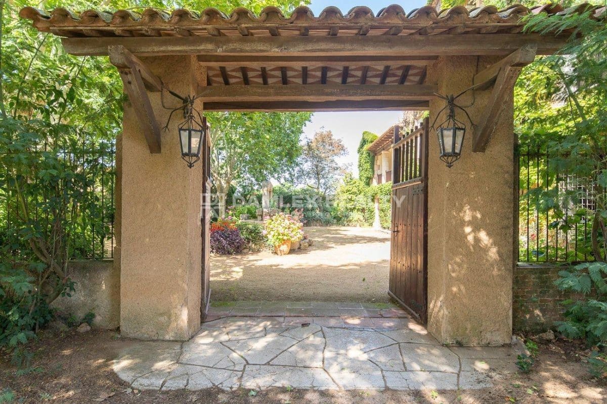 17 slaapkamer Villa te koop in Santa Cristina d'Aro met zwembad - € 4.700.000 (Ref: 8374046)