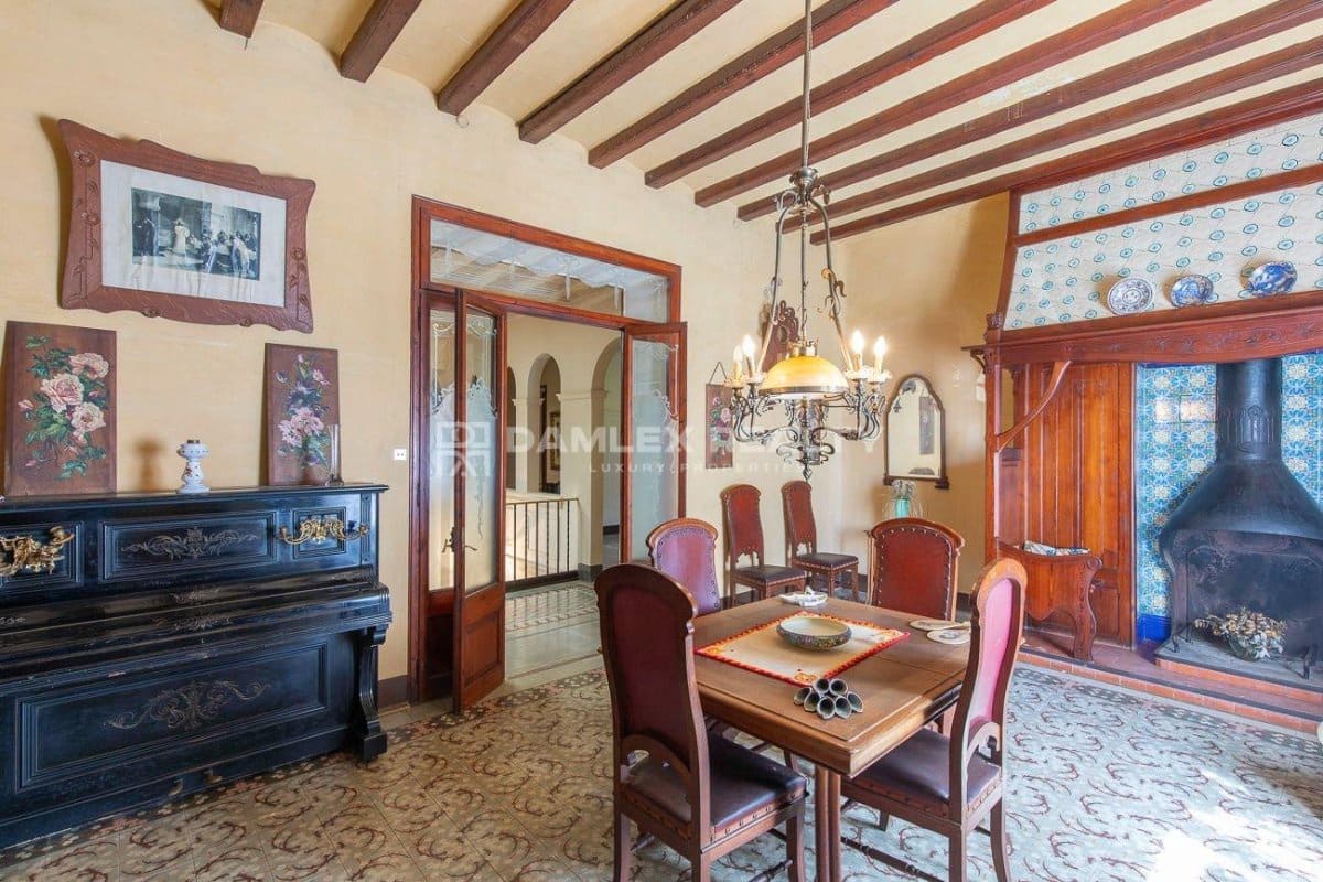 17 slaapkamer Villa te koop in Santa Cristina d'Aro met zwembad - € 4.700.000 (Ref: 8374046)