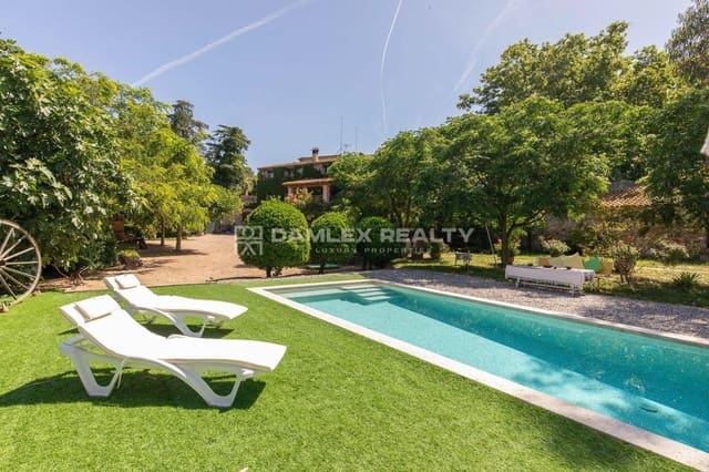 17 chambre Villa/Maison à vendre à Santa Cristina d'Aro avec piscine - 4 700 000 € (Ref: 8374046)
