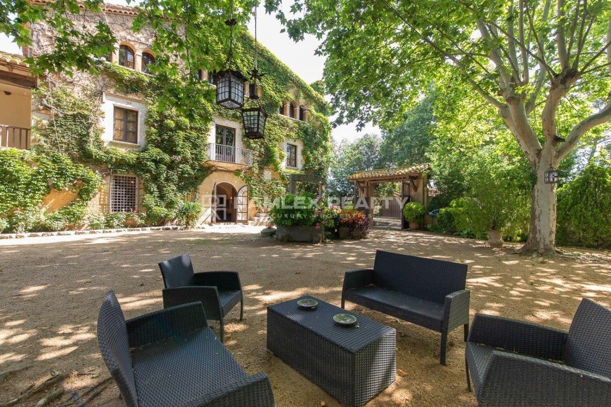 17 slaapkamer Villa te koop in Santa Cristina d'Aro met zwembad - € 4.700.000 (Ref: 8374046)