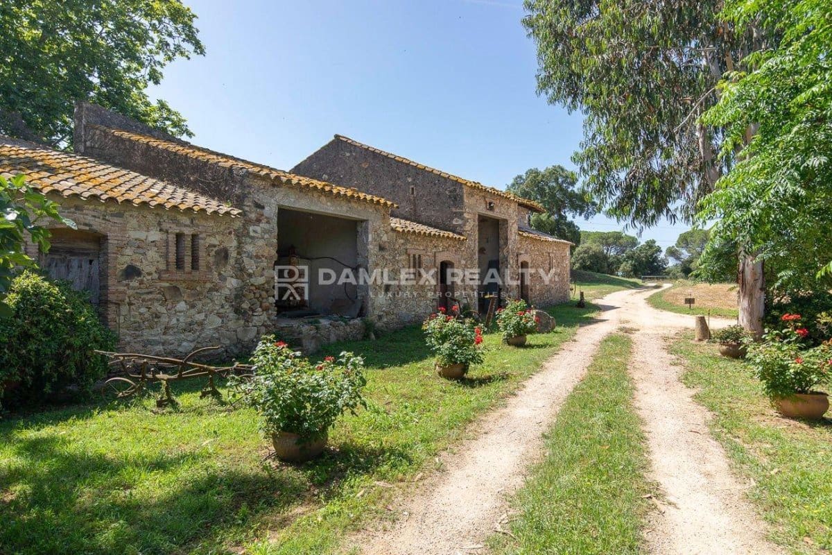 17 slaapkamer Villa te koop in Santa Cristina d'Aro met zwembad - € 4.700.000 (Ref: 8374046)