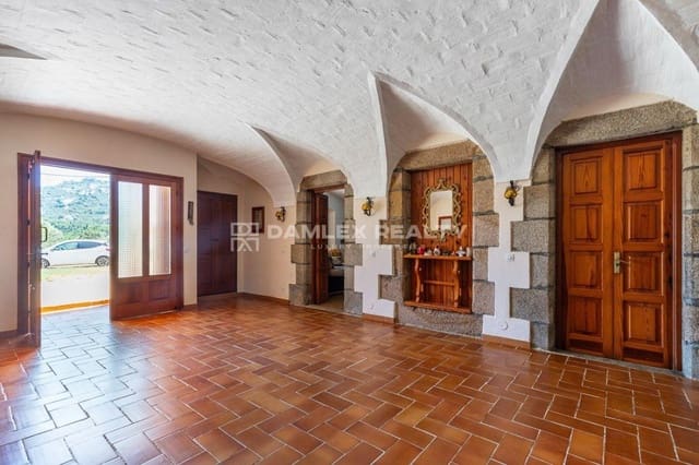 7 sypialnia Willa na sprzedaż w Santa Cristina d'Aro - 1 550 000 € (Ref: 8394193)