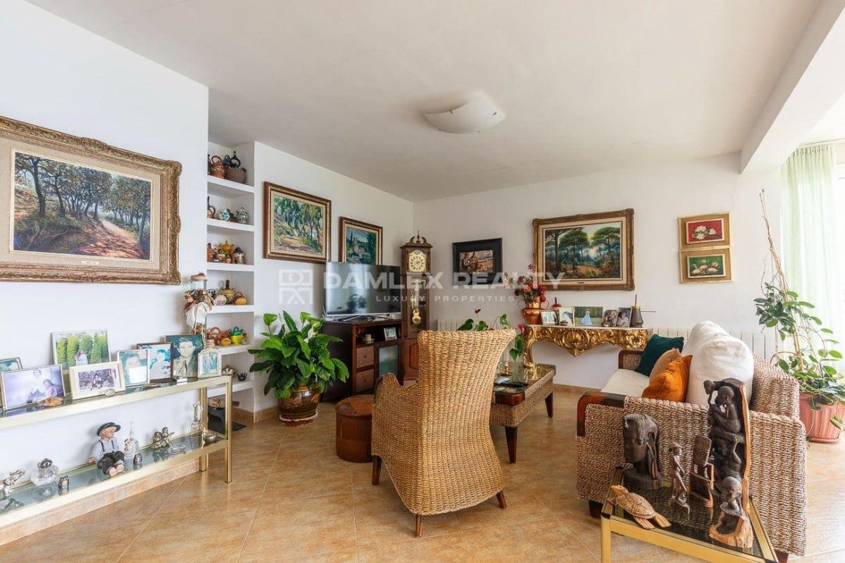 5 camera da letto Villa in vendita in Lloret de Mar con garage - 1.500.000 € (Rif: 8398984)