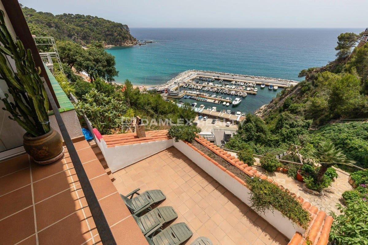 5 camera da letto Villa in vendita in Lloret de Mar con garage - 1.500.000 € (Rif: 8398984)