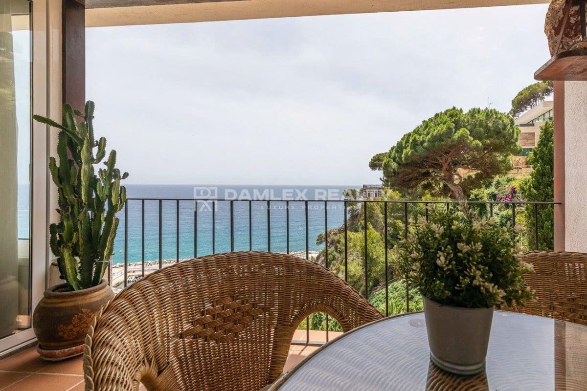 5 camera da letto Villa in vendita in Lloret de Mar con garage - 1.500.000 € (Rif: 8398984)