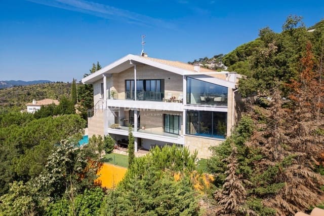 4 sovrum Villa till salu i Platja d'Aro, Castell-Platja d'Aro med pool - 1 590 000 € (Ref: 8401877)