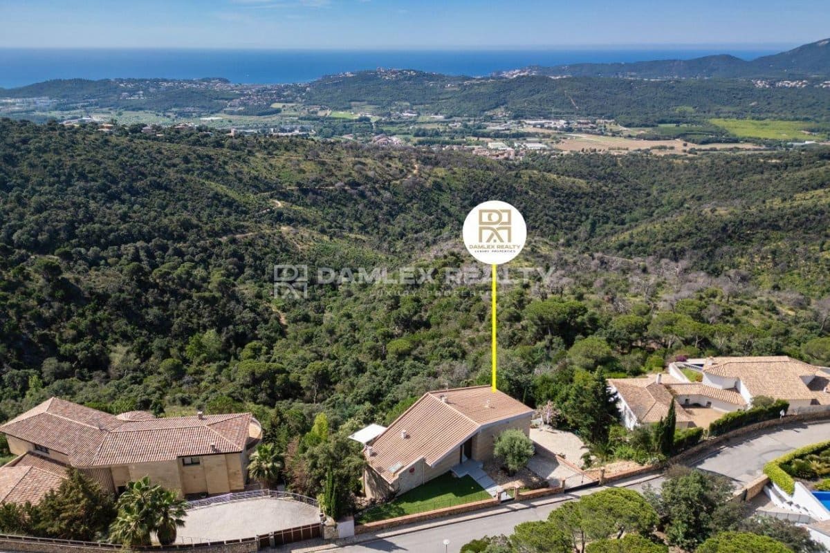 4 sovrum Villa till salu i Platja d'Aro med pool - 1 590 000 € (Ref: 8401877)