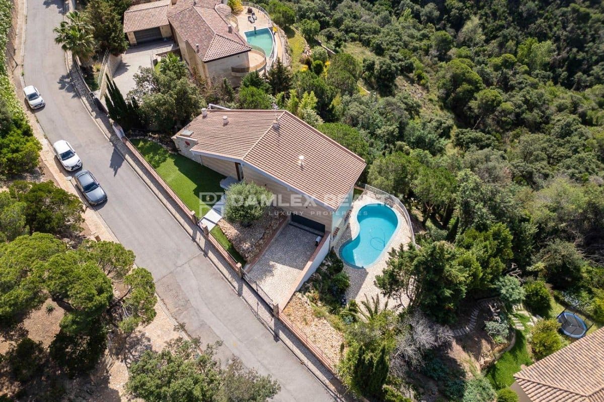 4 sovrum Villa till salu i Platja d'Aro med pool - 1 590 000 € (Ref: 8401877)