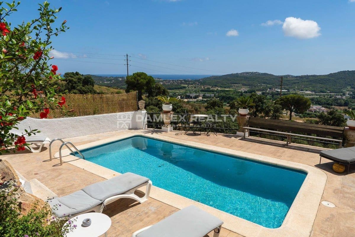 5 chambre Villa/Maison à vendre à Platja d'Aro avec piscine - 1 000 000 € (Ref: 8412910)