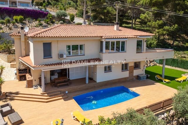 6 slaapkamer Villa te koop in Blanes met zwembad garage - € 955.000 (Ref: 8419010)
