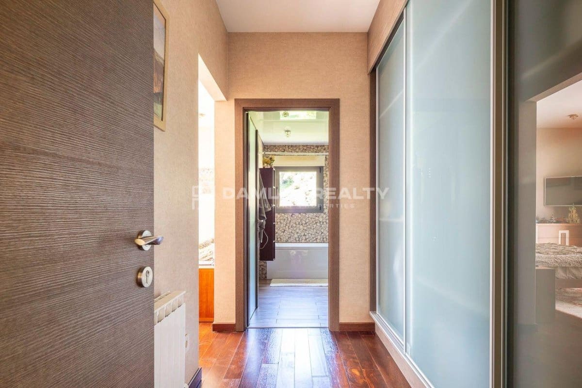 5 slaapkamer Villa te koop in Tossa de Mar met zwembad garage - € 2.500.000 (Ref: 8432195)