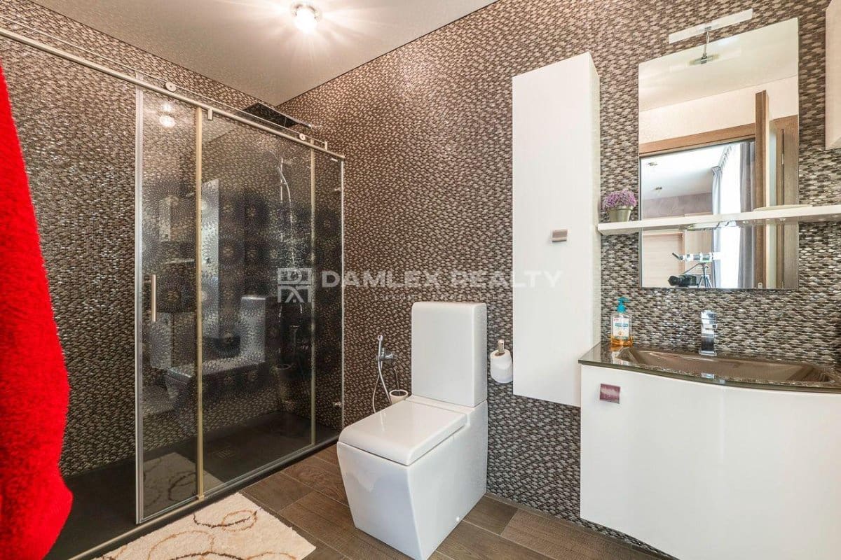 5 slaapkamer Villa te koop in Tossa de Mar met zwembad garage - € 2.500.000 (Ref: 8432195)