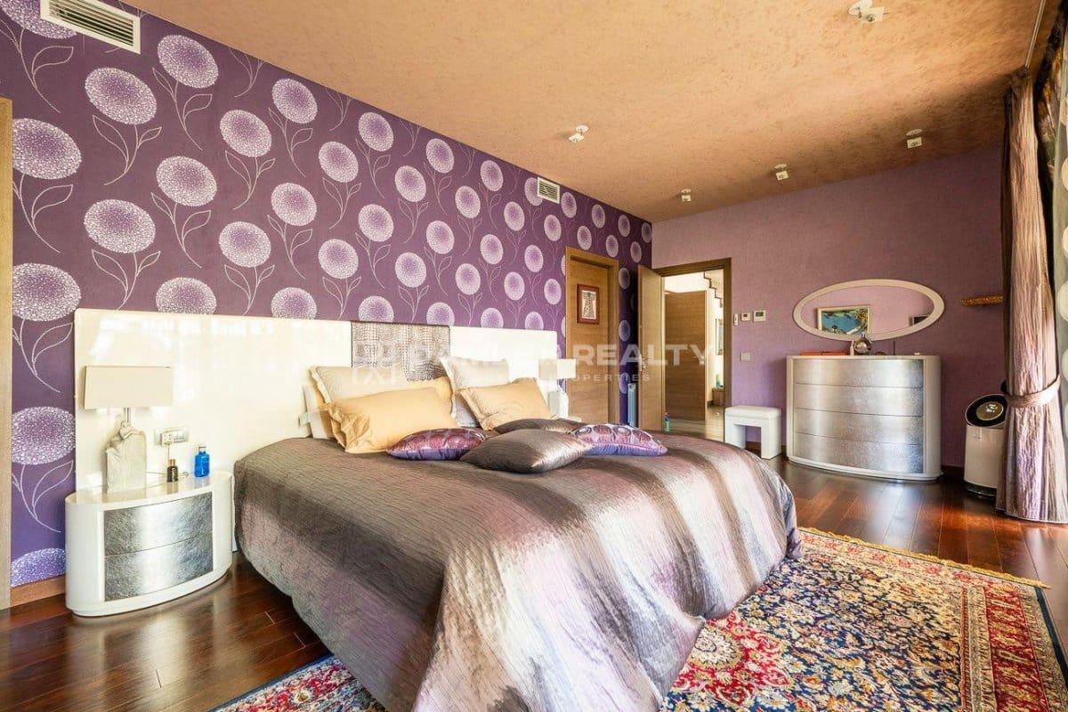 5 slaapkamer Villa te koop in Tossa de Mar met zwembad garage - € 2.500.000 (Ref: 8432195)