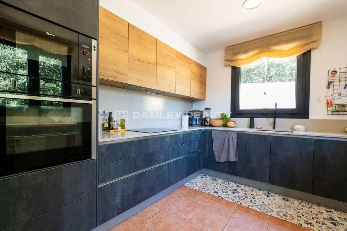 5 slaapkamer Villa te koop in Begur met zwembad garage - € 950.000 (Ref: 8433683)