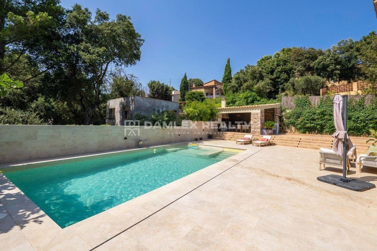 5 slaapkamer Villa te koop in Begur met zwembad garage - € 950.000 (Ref: 8433683)