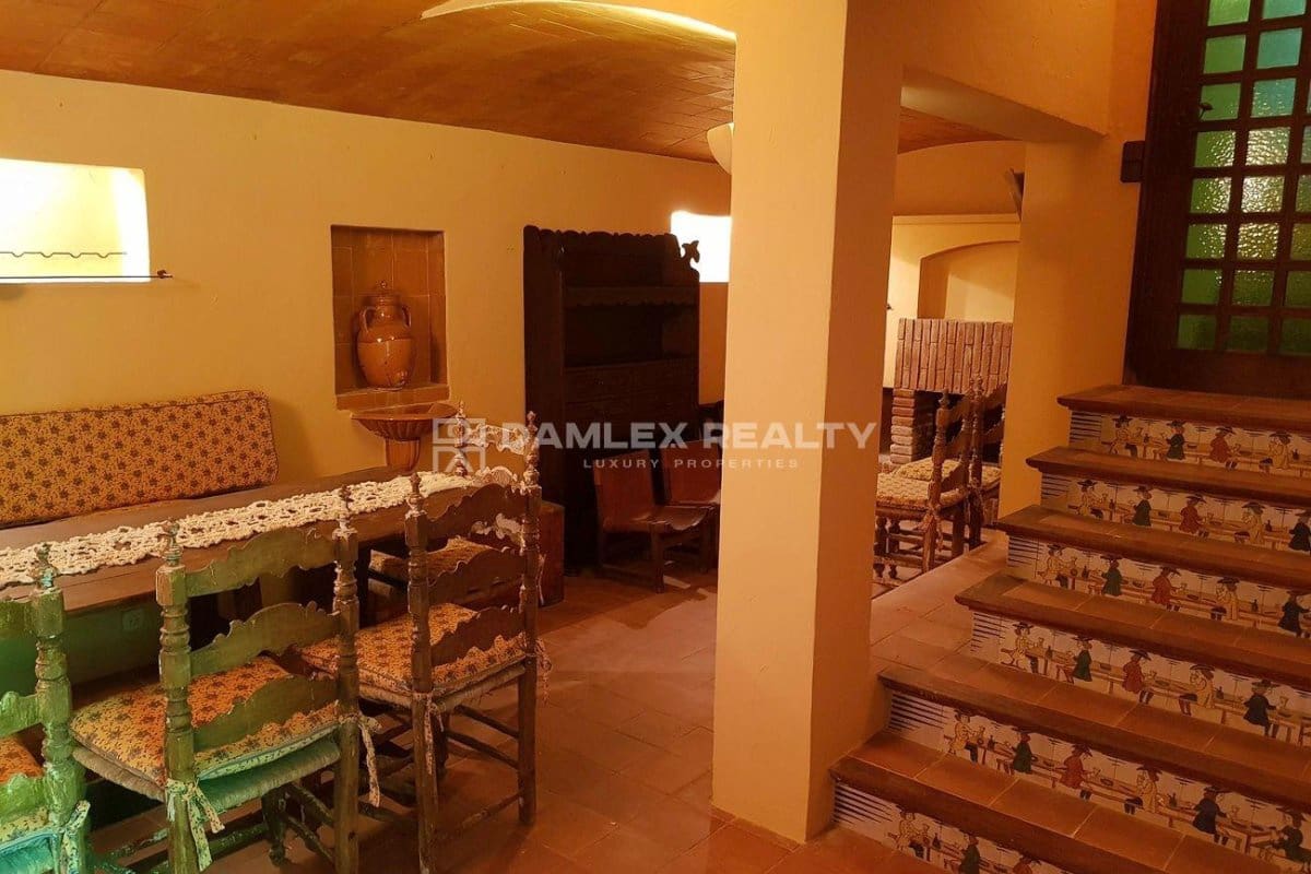 12 sypialnia Willa na sprzedaż w Begur z basenem garażem - 3 850 000 € (Ref: 8433822)