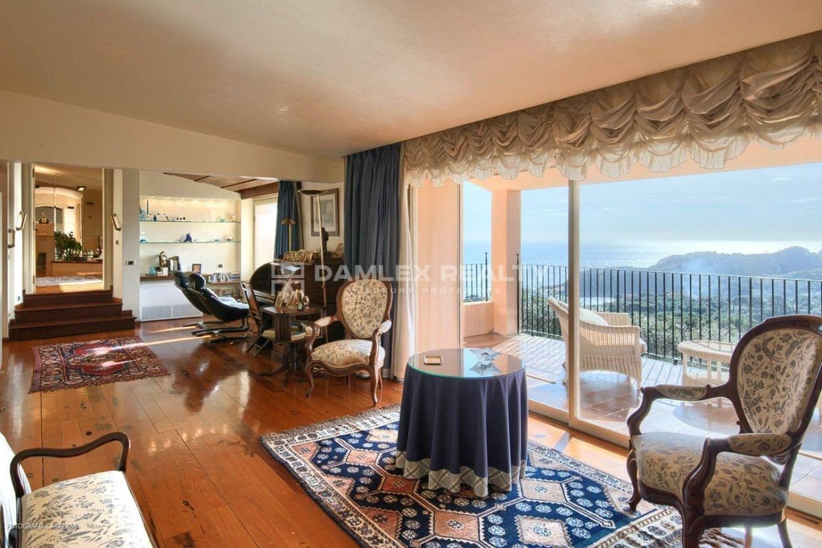 12 sypialnia Willa na sprzedaż w Begur z basenem garażem - 3 850 000 € (Ref: 8433822)