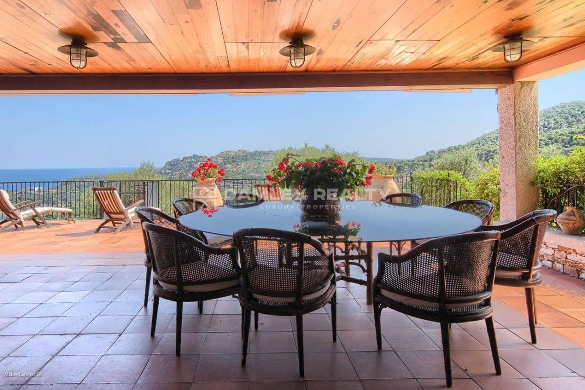 12 sypialnia Willa na sprzedaż w Begur z basenem garażem - 3 850 000 € (Ref: 8433822)