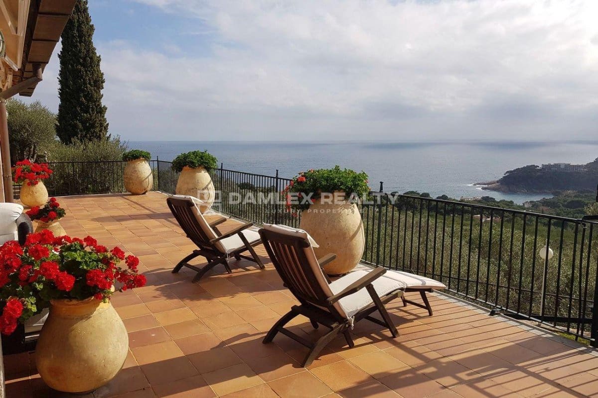 12 sypialnia Willa na sprzedaż w Begur z basenem garażem - 3 850 000 € (Ref: 8433822)