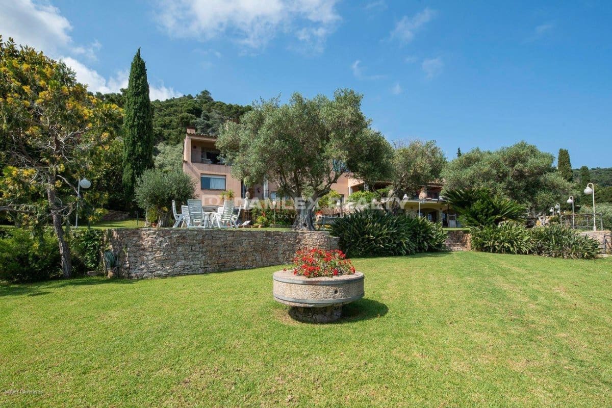 12 sypialnia Willa na sprzedaż w Begur z basenem garażem - 3 850 000 € (Ref: 8433822)