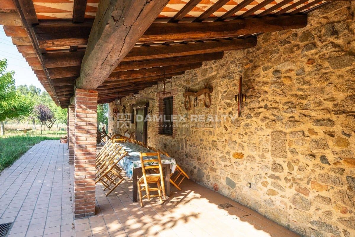 7 soveværelse Villa til salg i Caldes de Malavella med swimmingpool - € 1.200.000 (Ref: 8434830)