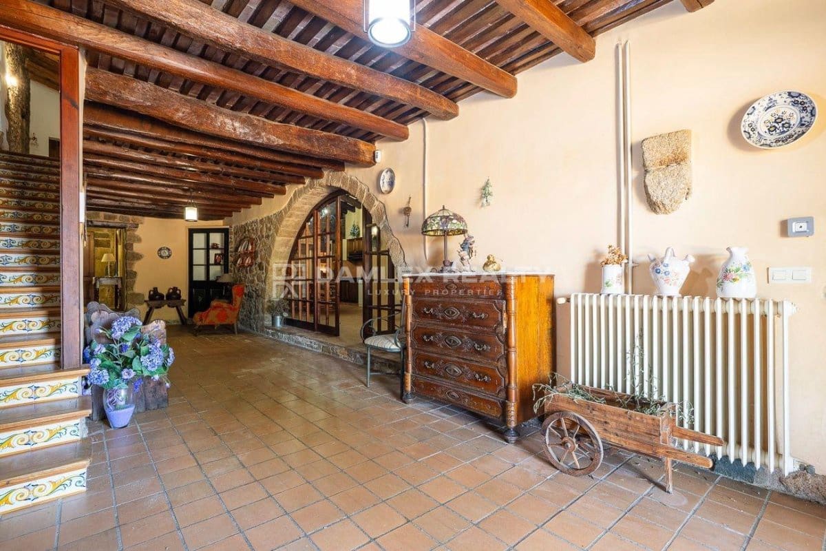 7 soveværelse Villa til salg i Caldes de Malavella med swimmingpool - € 1.200.000 (Ref: 8434830)