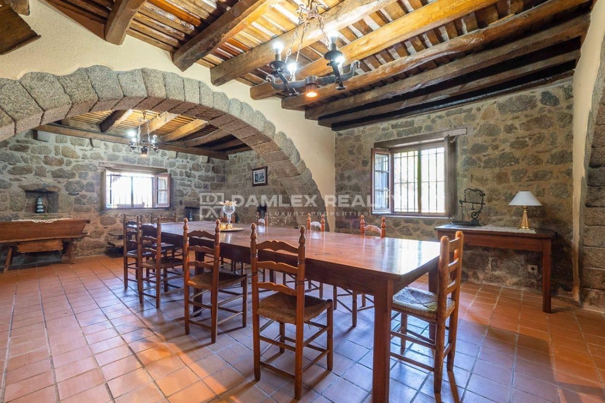 7 soveværelse Villa til salg i Caldes de Malavella med swimmingpool - € 1.200.000 (Ref: 8434830)