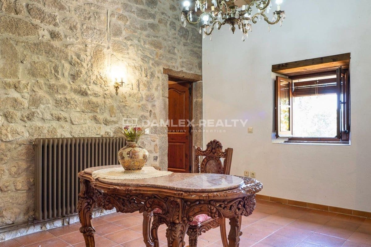 7 soveværelse Villa til salg i Caldes de Malavella med swimmingpool - € 1.200.000 (Ref: 8434830)