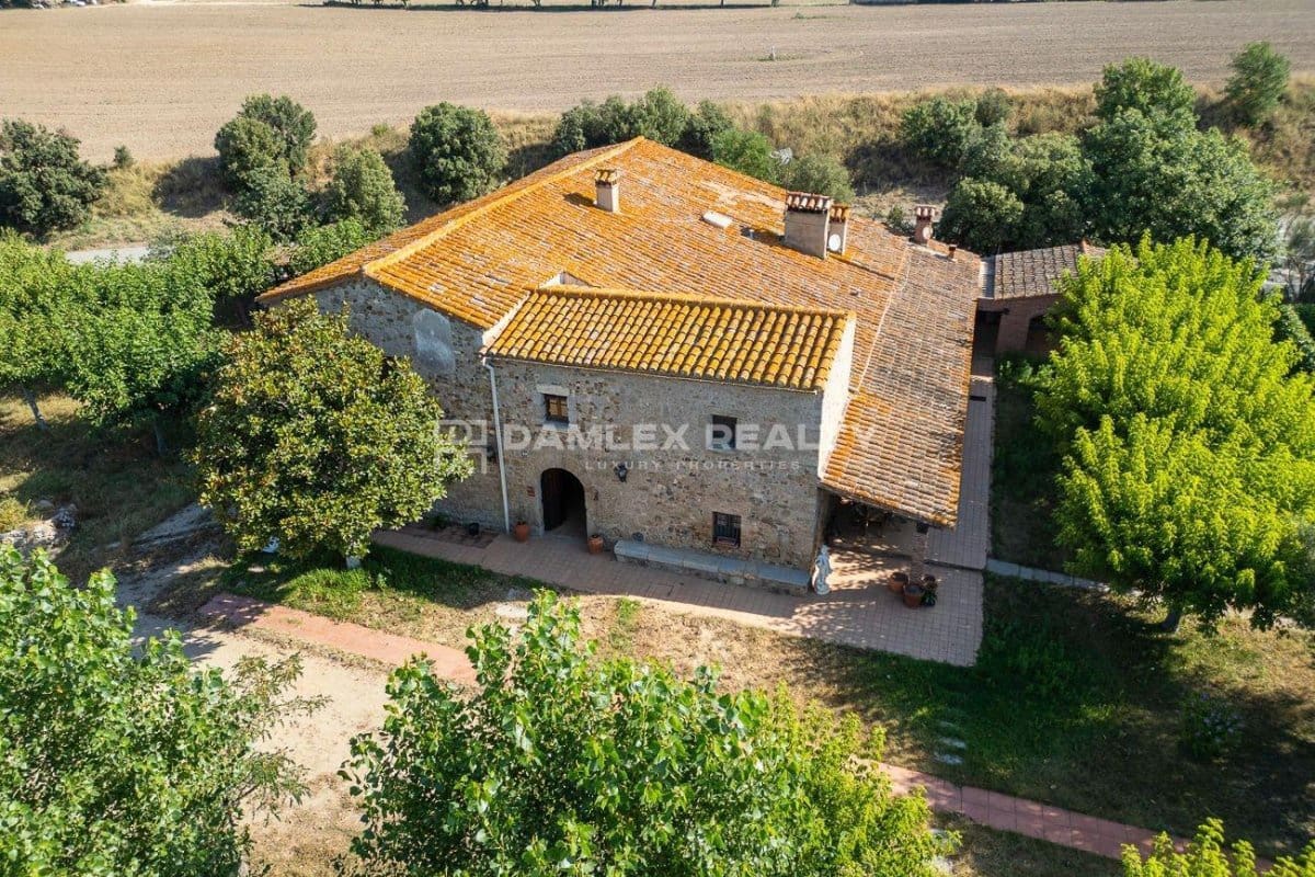 7 soveværelse Villa til salg i Caldes de Malavella med swimmingpool - € 1.200.000 (Ref: 8434830)