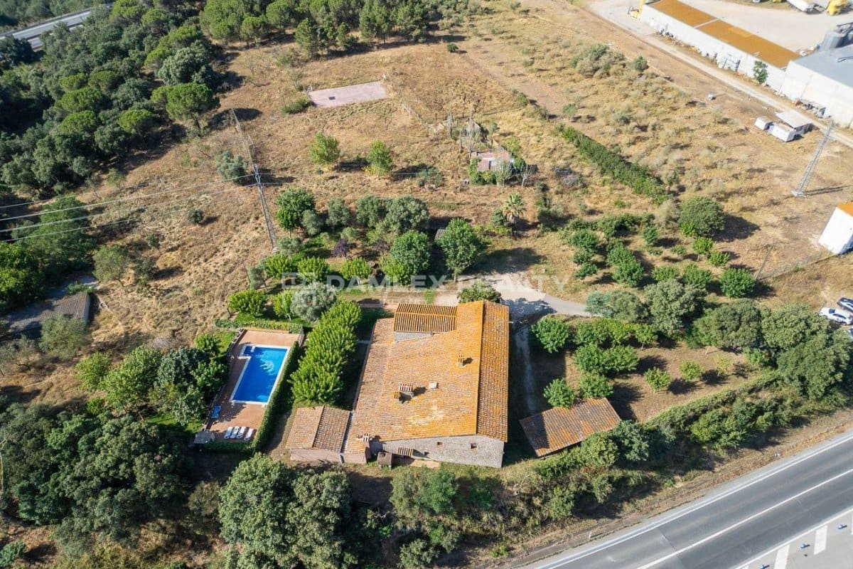 7 soveværelse Villa til salg i Caldes de Malavella med swimmingpool - € 1.200.000 (Ref: 8434830)