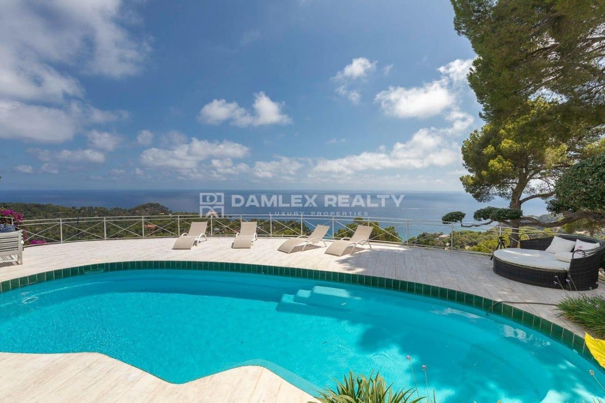 5 soveværelse Villa til salg i Tossa de Mar med swimmingpool garage - € 1.690.000 (Ref: 8440032)