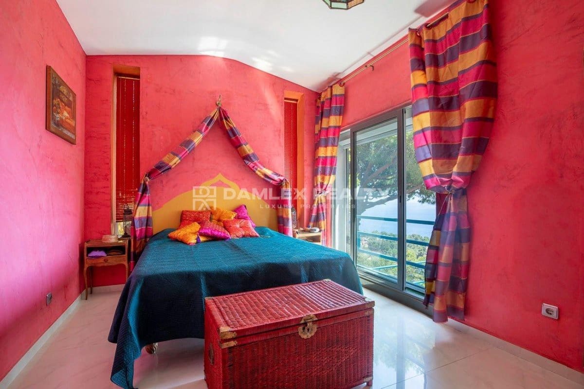 5 soveværelse Villa til salg i Tossa de Mar med swimmingpool garage - € 1.690.000 (Ref: 8440032)