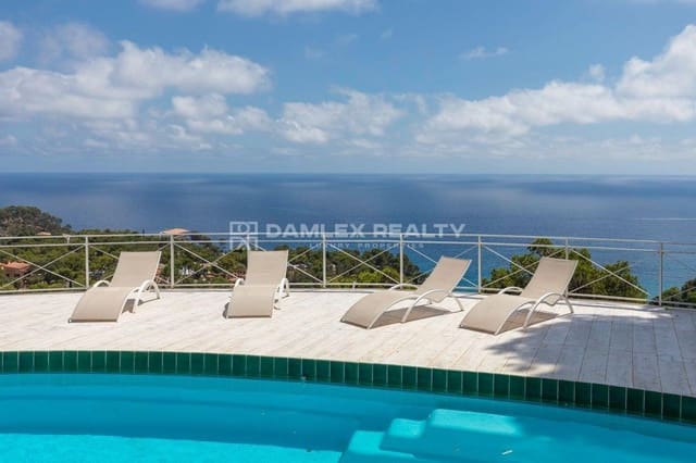 5 slaapkamer Villa te koop in Tossa de Mar met zwembad garage - € 1.690.000 (Ref: 8440032)