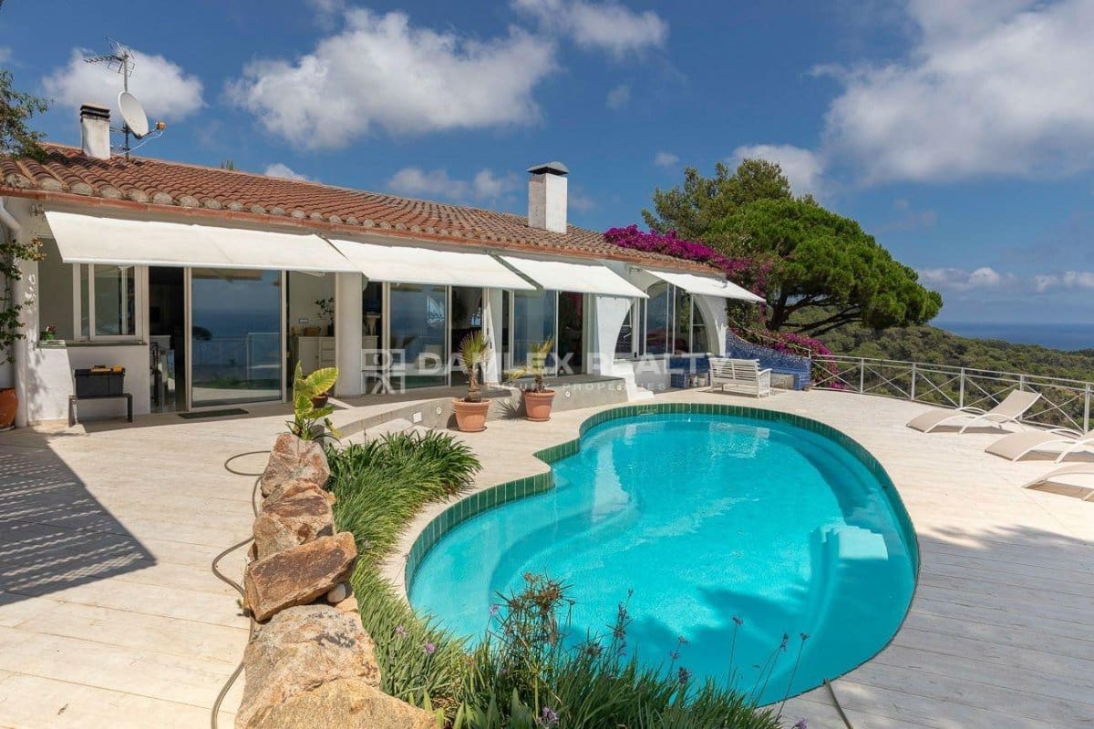 5 soveværelse Villa til salg i Tossa de Mar med swimmingpool garage - € 1.690.000 (Ref: 8440032)