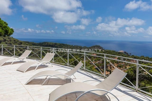 5 slaapkamer Villa te koop in Tossa de Mar met zwembad garage - € 1.690.000 (Ref: 8440032)