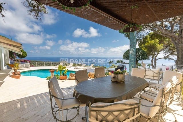 5 slaapkamer Villa te koop in Tossa de Mar met zwembad garage - € 1.690.000 (Ref: 8440032)