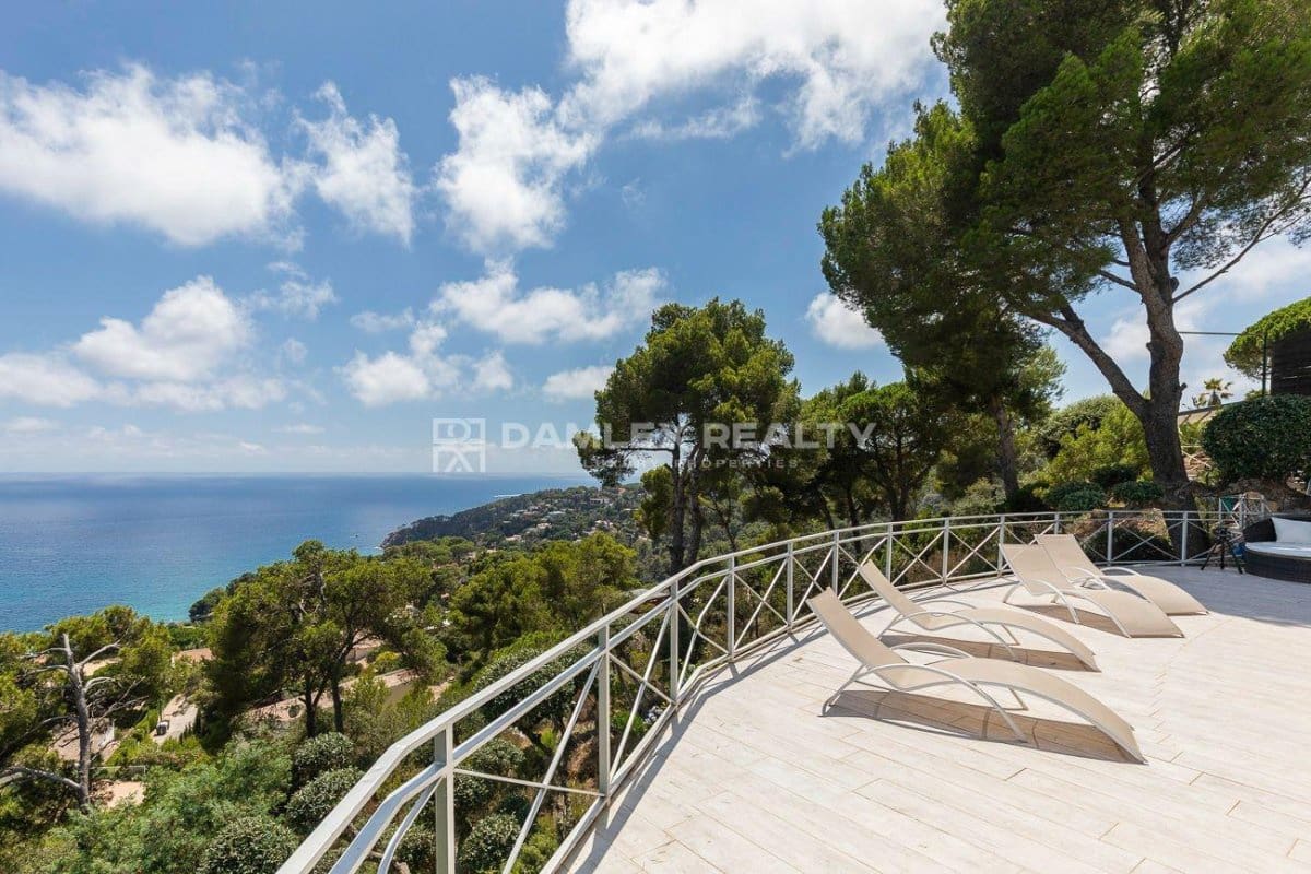 5 soveværelse Villa til salg i Tossa de Mar med swimmingpool garage - € 1.690.000 (Ref: 8440032)